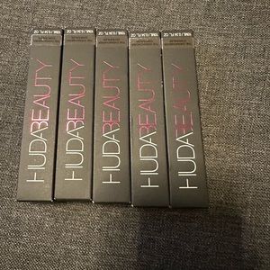 huda beauty overachiever concealer whipped cream lot of 5
